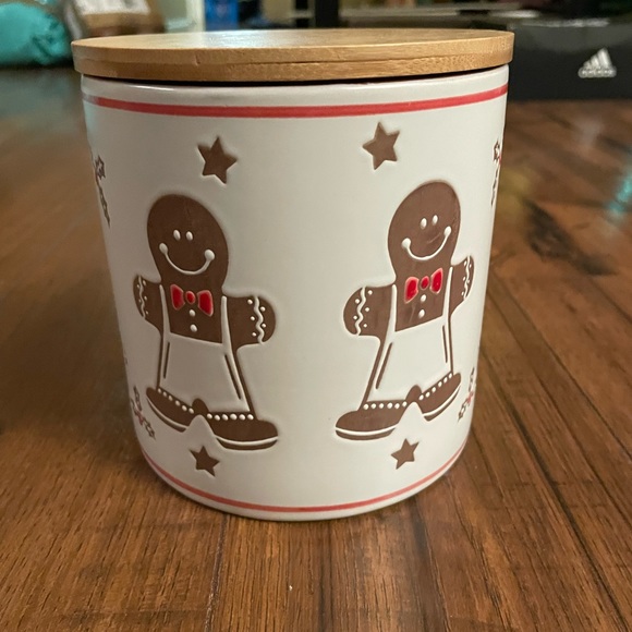 Eli+ Ana gingerbread man & Christmas tree cellar - Picture 2 of 4